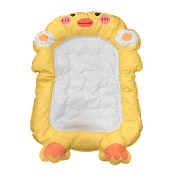 Cooling pad made of safe materials, easy to carry, easy to clean Length 45 cm Width 31 cm